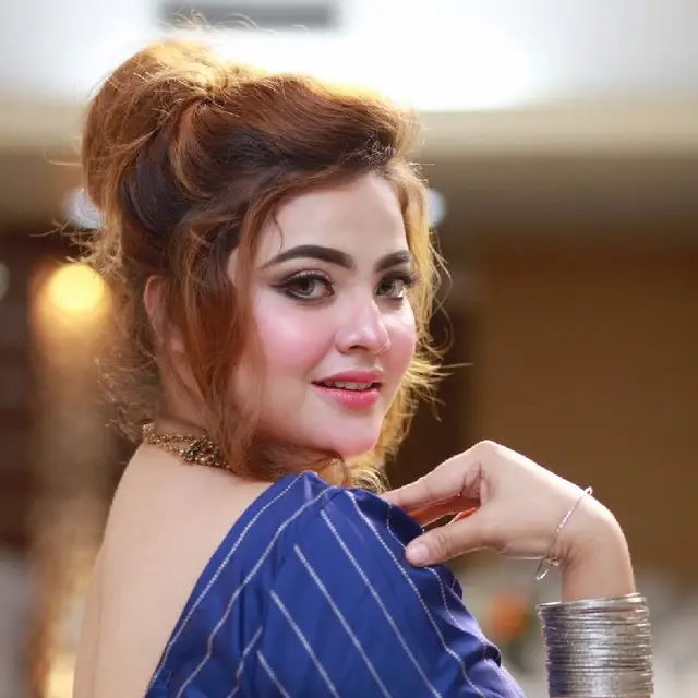 ab6761610000e5ebe2bca77bd2026f18db9d6201